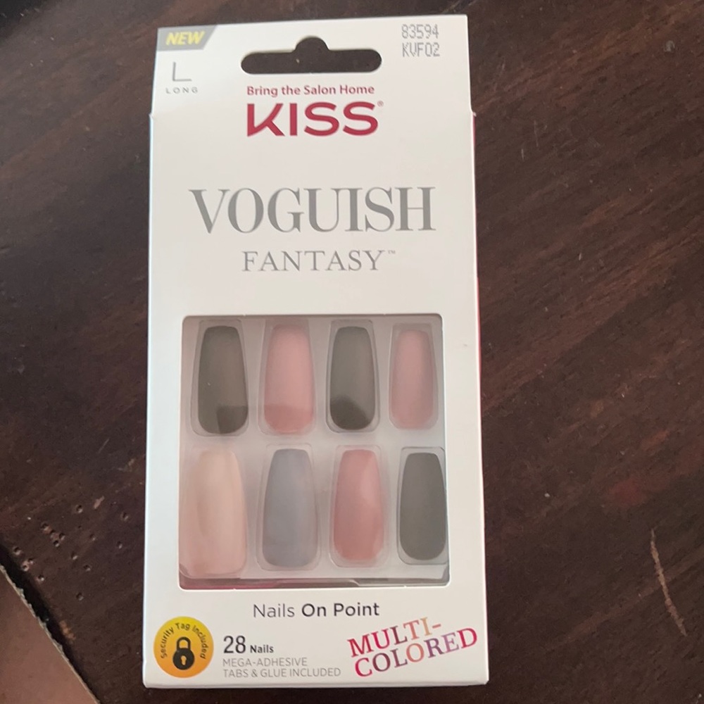 Kiss Long length nail kit